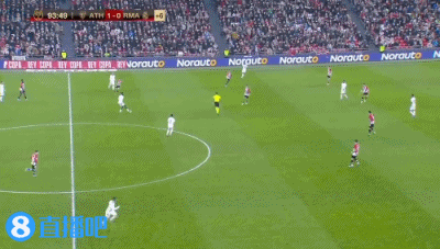 意媒：国米中卫缺乏回追速度，齐沃想用比塞克弥补这一点