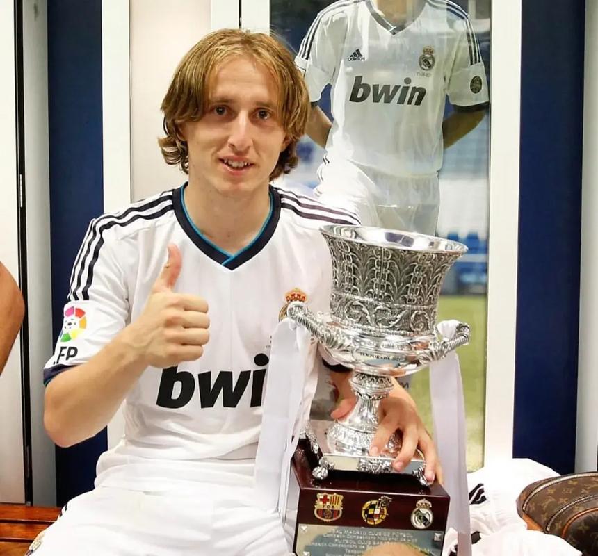 世预赛对亚美尼亚破门，雷纳托-韦加攻入国家队生涯首球