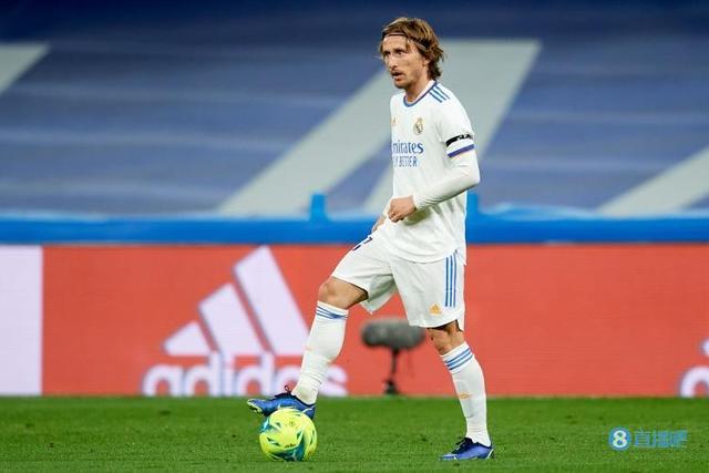 上届意甲冠亚军输球！朱婷10分无缘决赛，边攻低迷科内新赛季首败