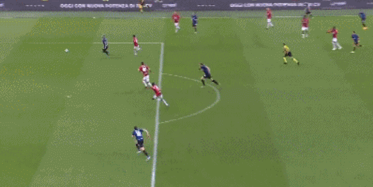 詹皇首秀：姆博莫曼联生涯首场比赛表现总结